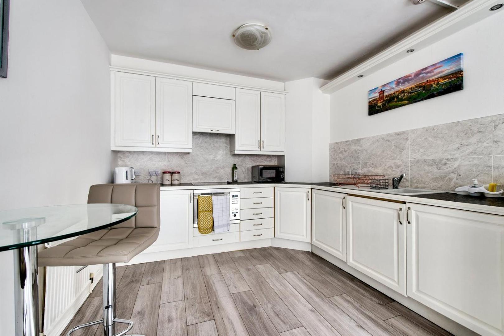 에든버러 Guestready - Bright & Airy 1Br Flat In Center 아파트 외부 사진